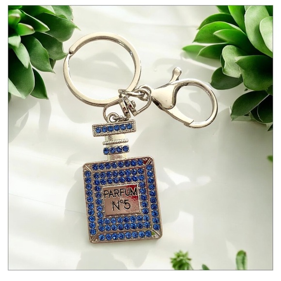 Boutique Accessories - Parfum No. 5 Keychain or bag clip with blue rhinestones on silver chain NEW